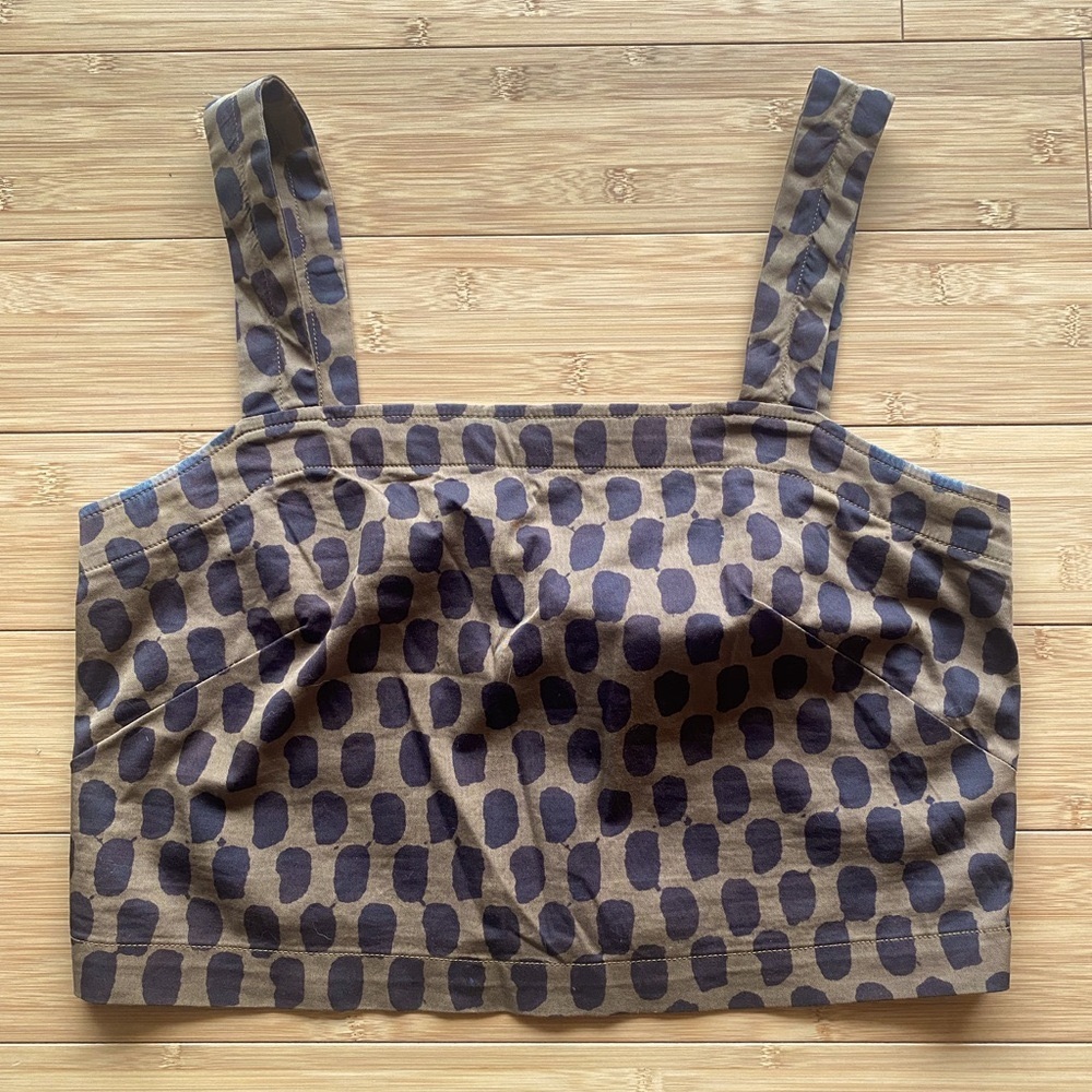 Everlane The Button Back Tank in Walnut Print Brown, Size 4, Organic Cropped.